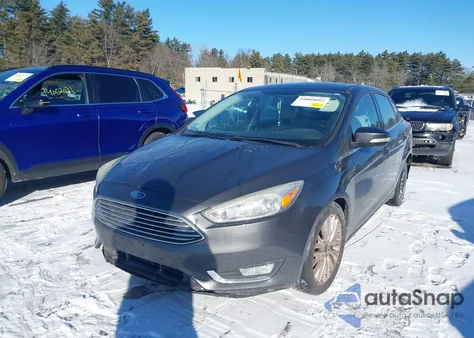2015 Ford Focus Titanium из США, поврежденный, VIN 1FADP3J21FL353570